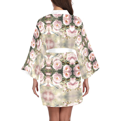 Peony Kaleidoscope Short Kimono Robe