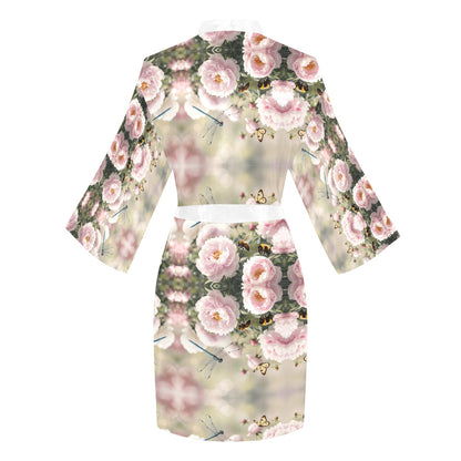 Peony Kaleidoscope Short Kimono Robe